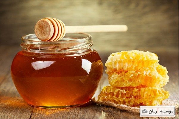 هرگز عسل را همراه این غذاها نخورید!